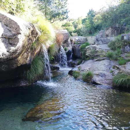 Casa Do Fundo Do Povo - Serra Da Estrela *