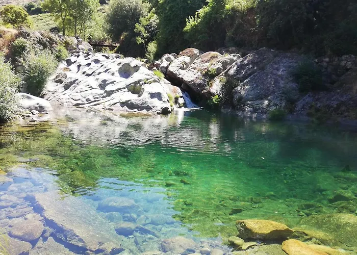 Casa Do Fundo Do Povo - Serra Da Estrela *
